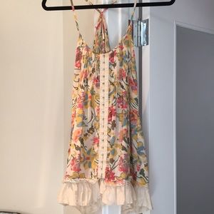 Adorable Free People Top!